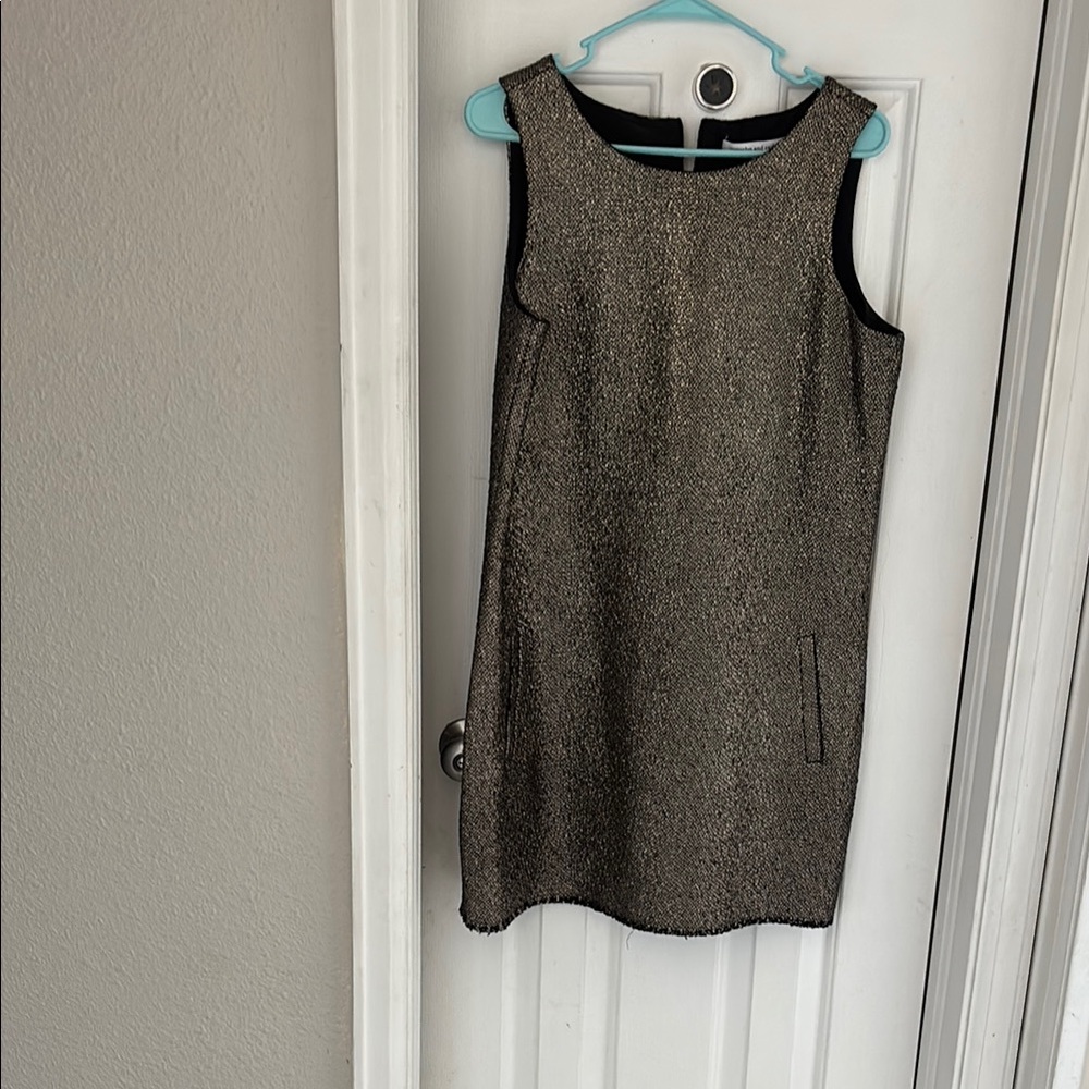 Cupcakes & Cashmere Black and Gray Sheath Mini Dress